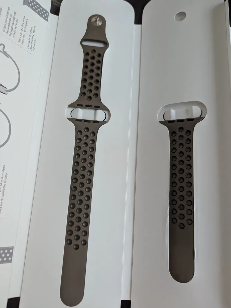 Apple Watch Nike Series 7 45mm Midnight Aluminum 🇨🇦 image indicator(6)