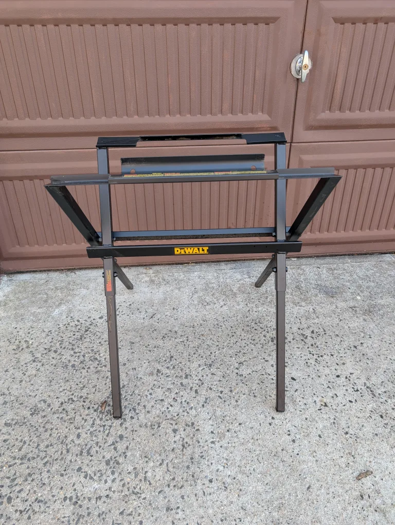 DeWalt Folding Saw Horse thumbnail