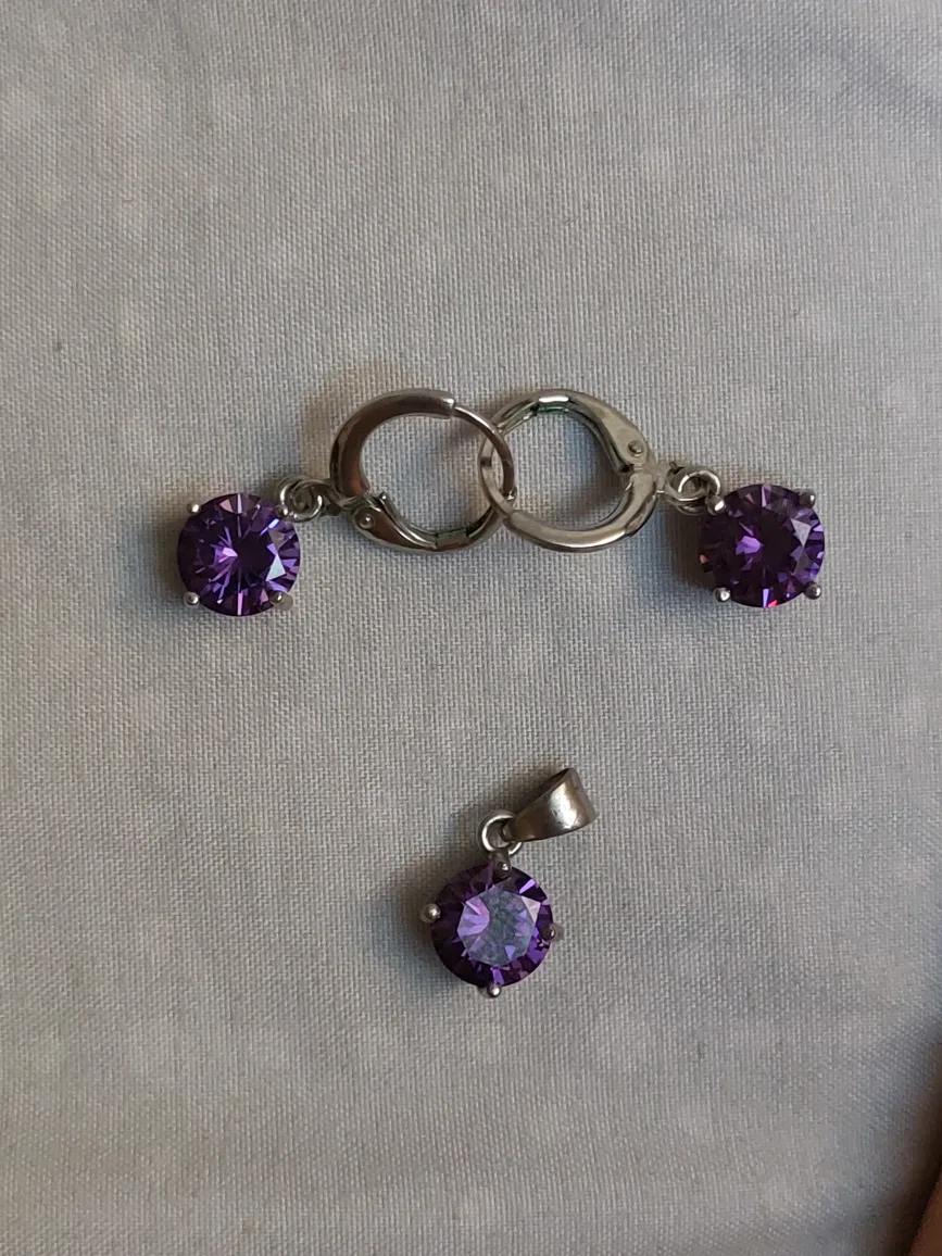 Purple Stone Earrings image indicator(2)