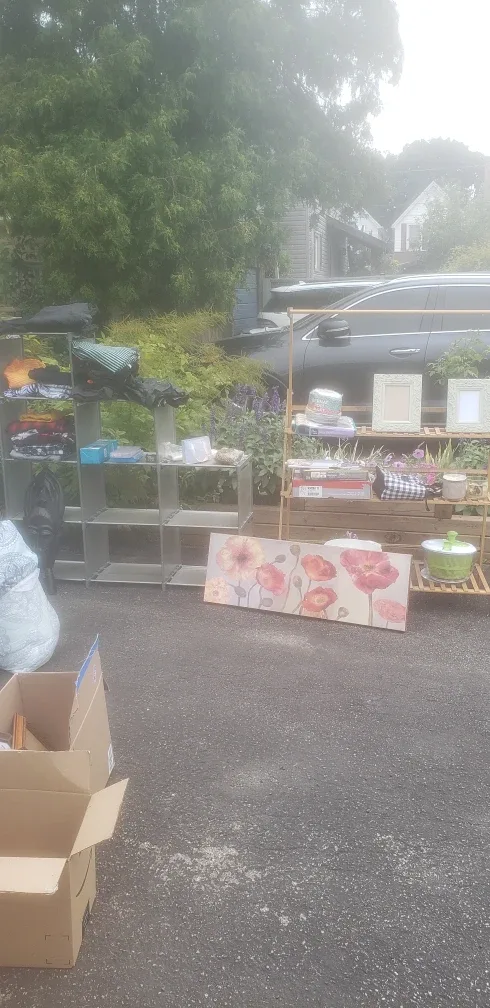 Yard Sale thumbnail