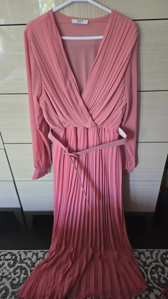 Suzy Shier Pleated Pink Dress thumbnail
