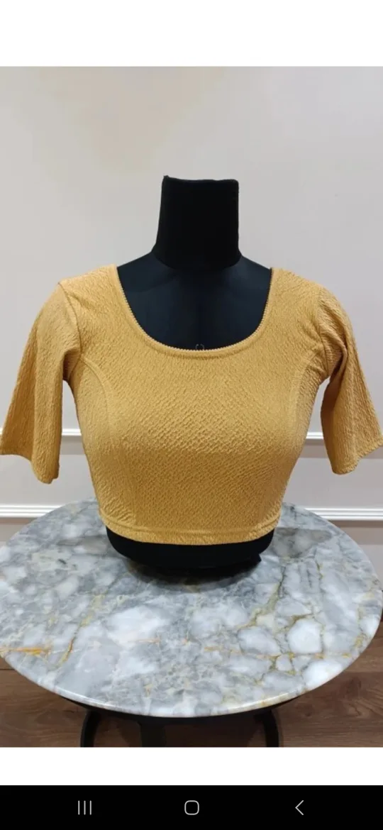 Gold Blouse - Size Medium image indicator(2)