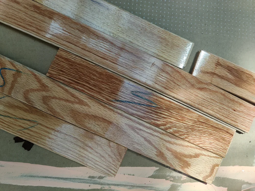 NEW Hardwood Oak flooring, 2.5 boxes image indicator(3)