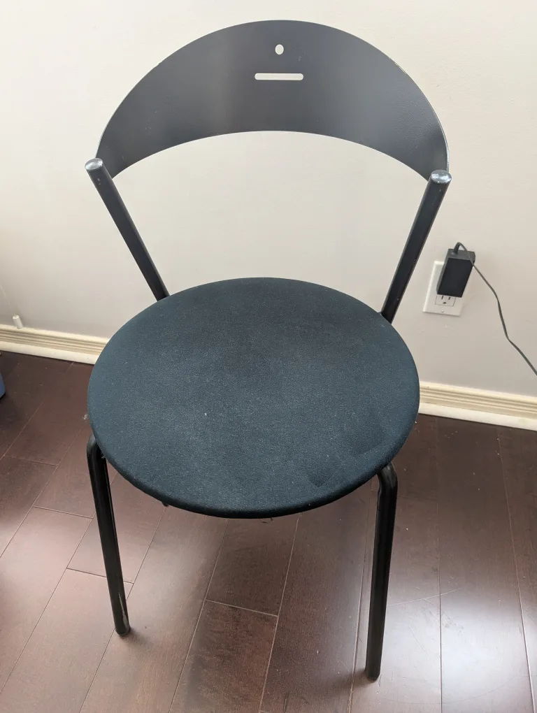 Black Round Seat Chair thumbnail