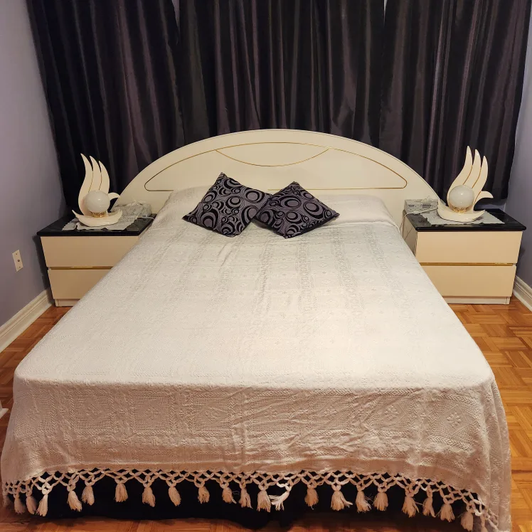 Queen Bedroom Set - Lacquer Finish thumbnail