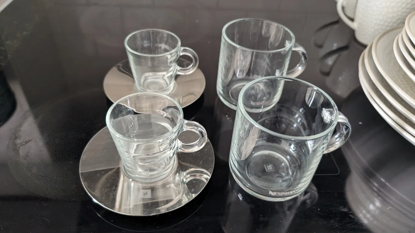 Nespresso Espresso & Lungo Cups with Saucers thumbnail