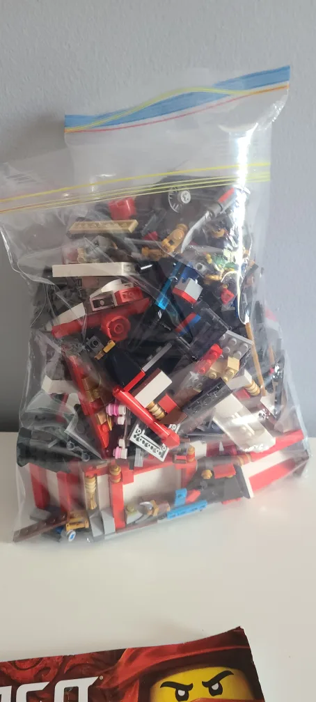 LEGO Ninjago Legacy 70670 Monastery of Spinjitzu image indicator(3)