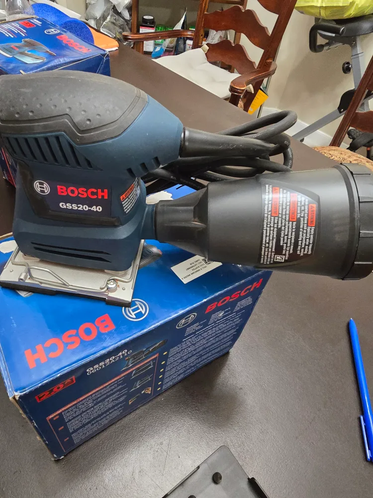 Bosch GSS20-40 1/4-Sheet Orbital Finishing Sander thumbnail
