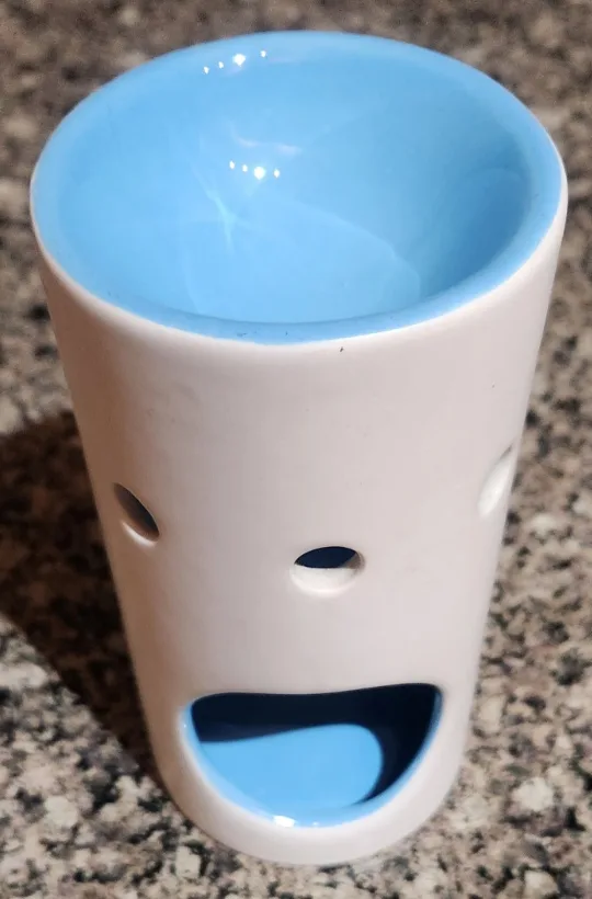 🇨🇦 Ceramic Oil burner - White & Blue thumbnail