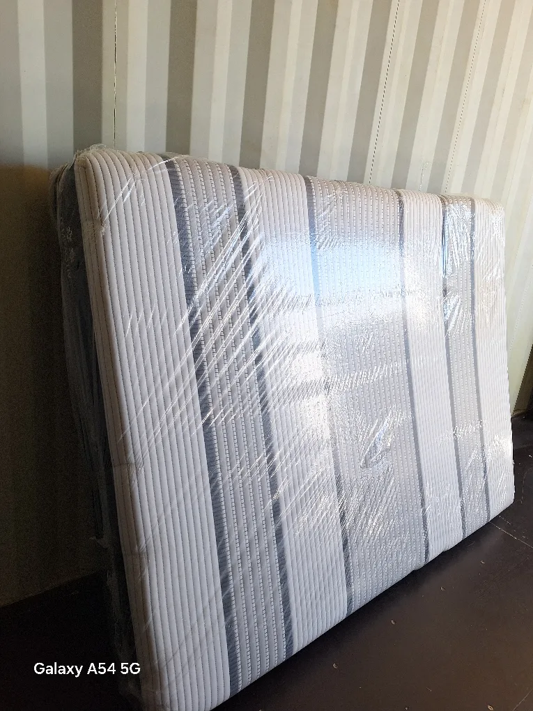 Double,Full, Twin ,Single mattresses clearance sale image indicator(4)