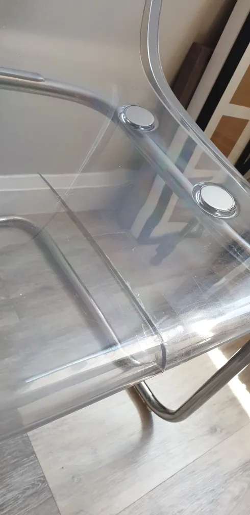 Clear Acrylic Dining Chair image indicator(4)