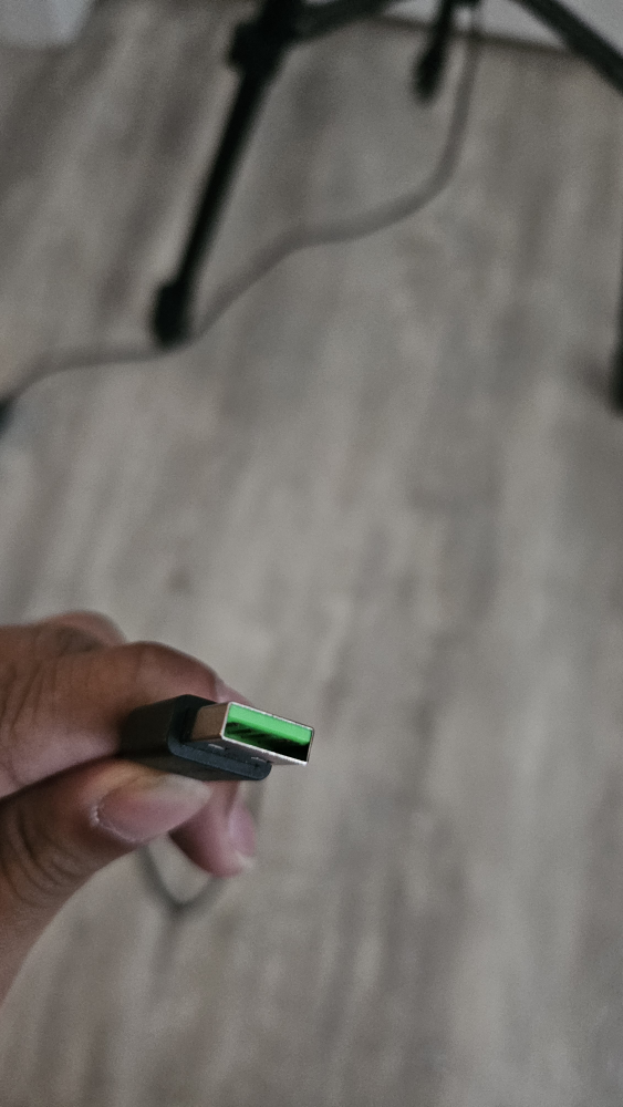 Razer Ring Light with Tripod Stand - photo 4