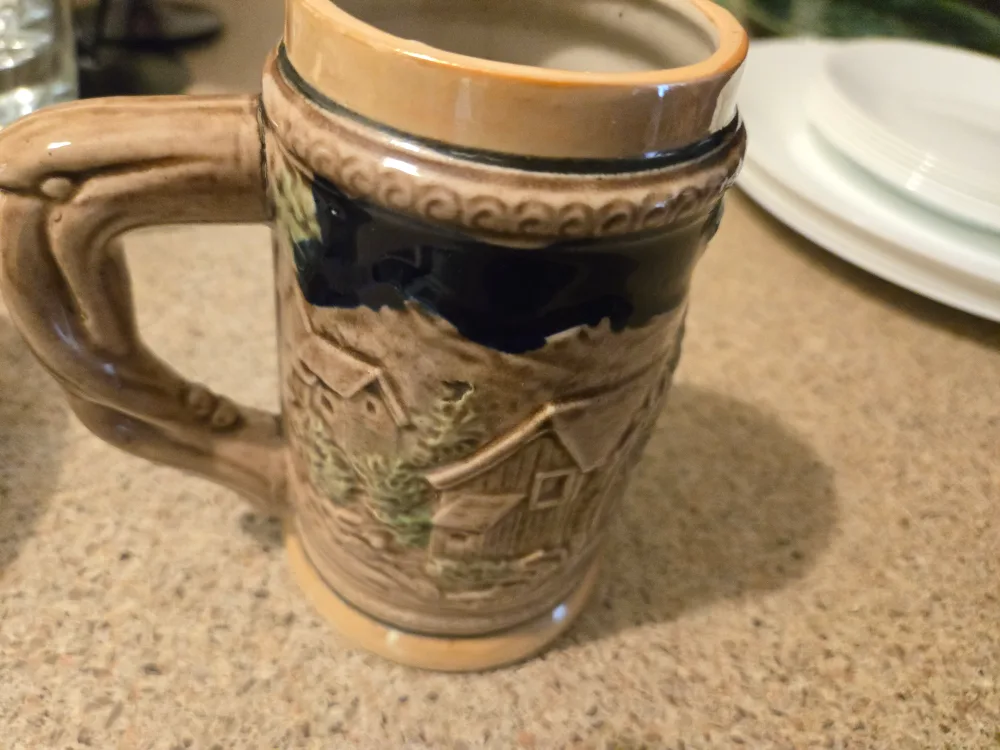 Vintage Ceramic Beer Stein Mug image indicator(2)