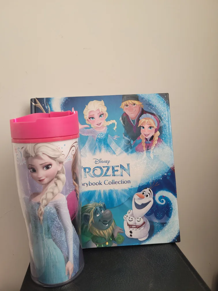 Disney Frozen Storybook & Elsa Tumbler thumbnail
