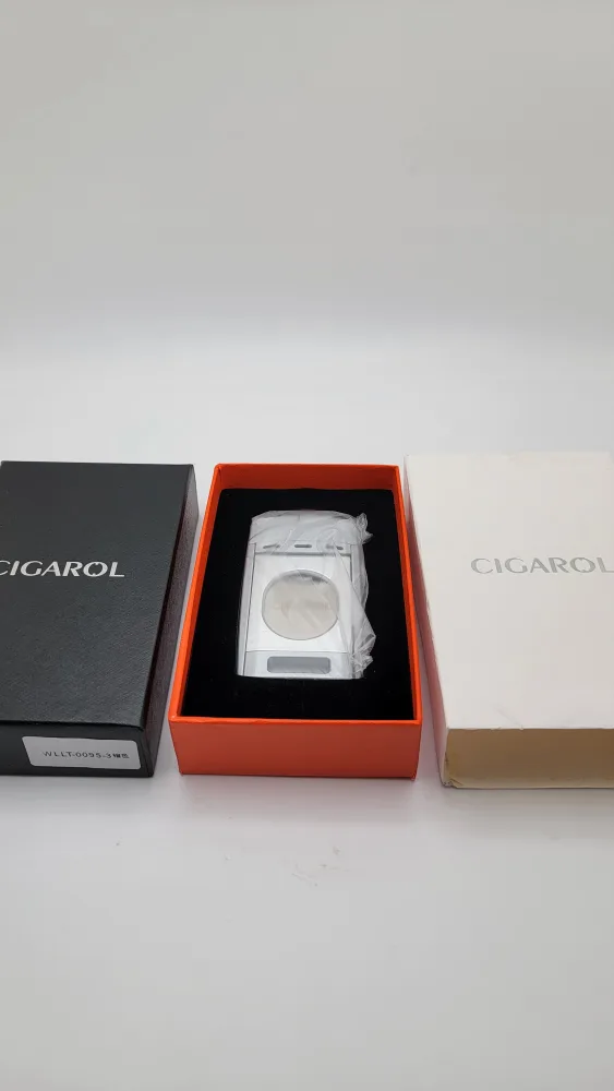 Cigarol Premium 2 in 1 Cigar Cutter & Jet Flame Lighter - Silver image indicator(3)