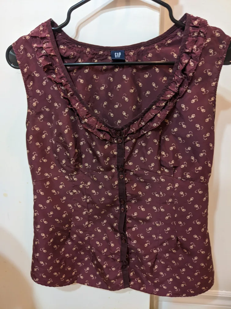 GAP Burgundy Patterned Blouse - Size S thumbnail