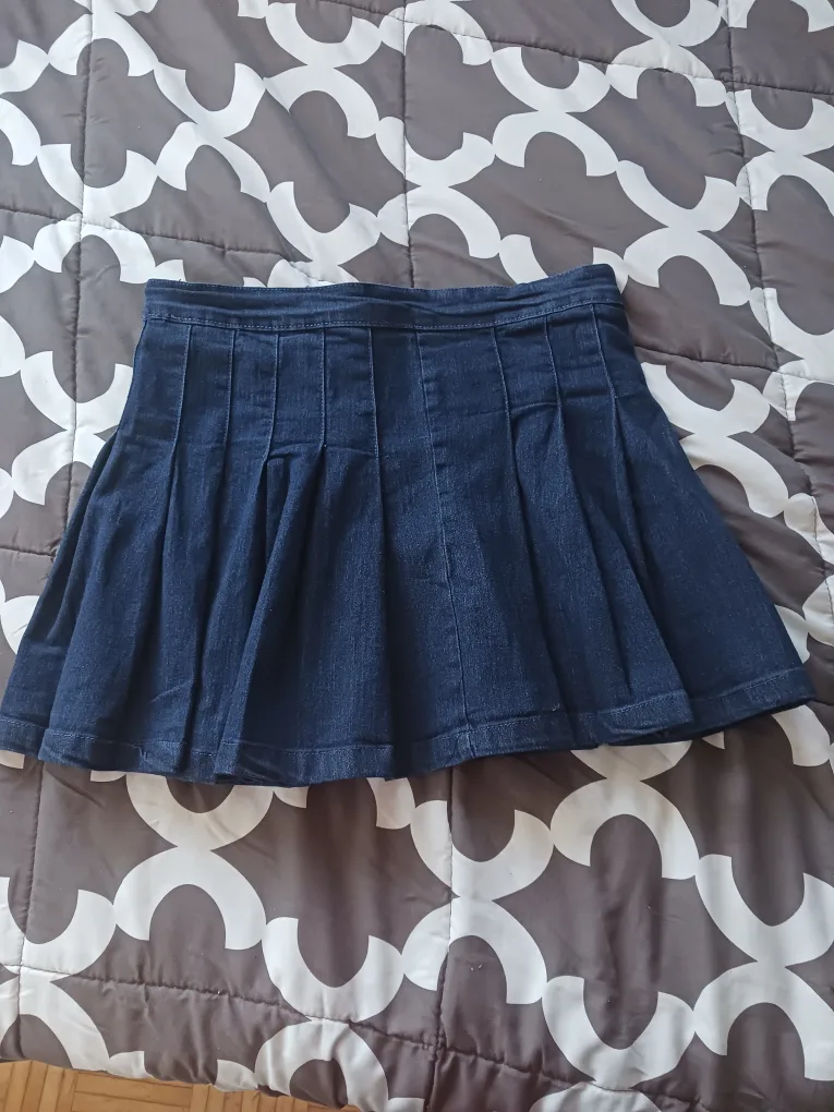 Forever 21 Denim Skirt - XL thumbnail