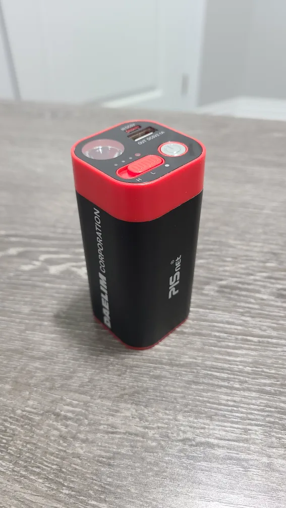 Power Bank with Flashlight (10,400 mAh) thumbnail