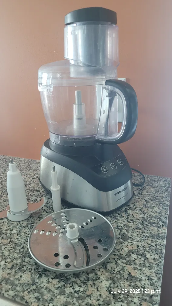 Black+Decker 3 in 1-Food Processor thumbnail