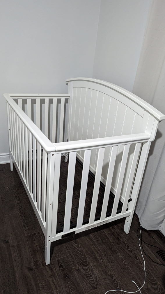 Child Craft White Crib - photo 2