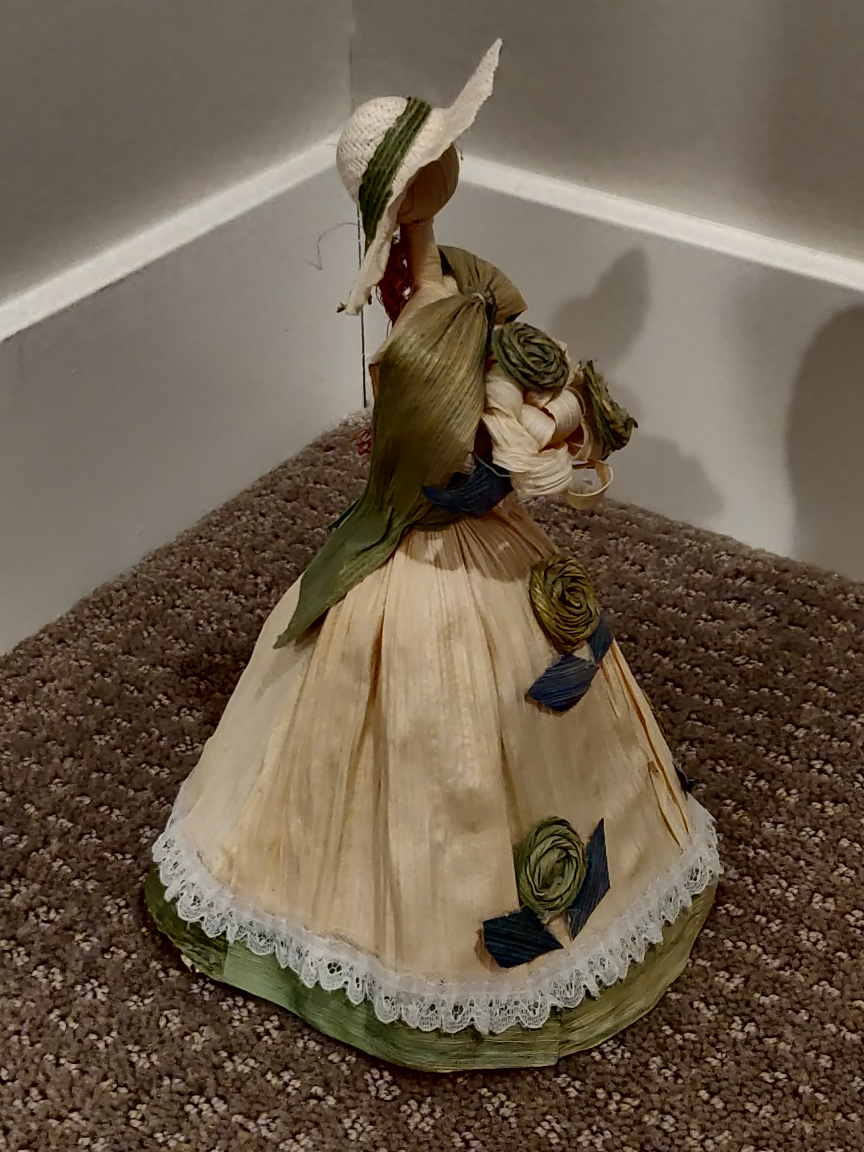 Handcrafted Mexican Cornhusk Wedding Doll Bride Figure Corn Husk - photo 2
