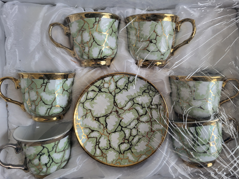 Vintage Tea Cup Set - Green & Gold - photo 2
