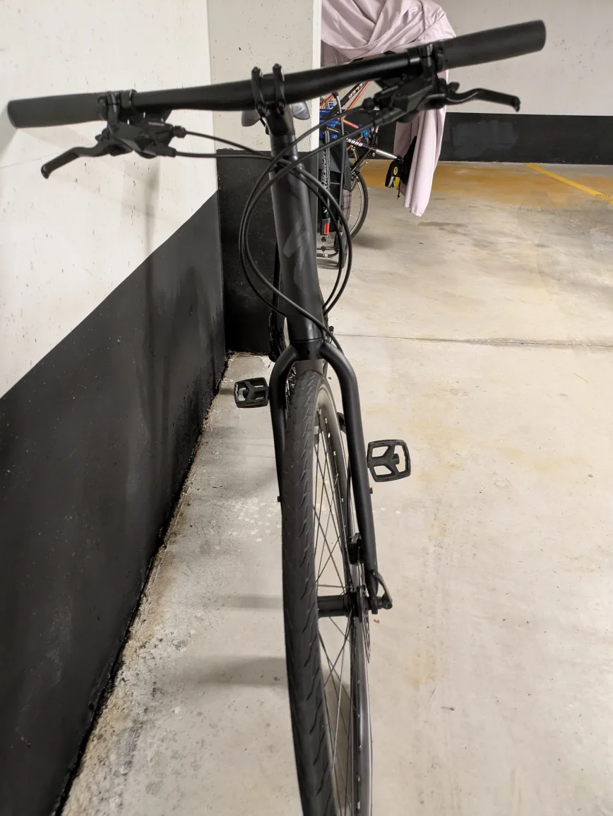 Specialized Sirrus XL  Hybrid Bike image indicator(4)