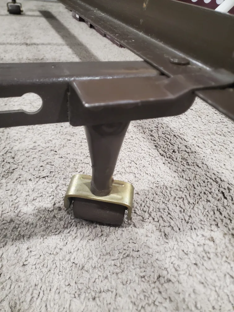 Adjustable Metal Bed Frame 🇨🇦 image indicator(7)