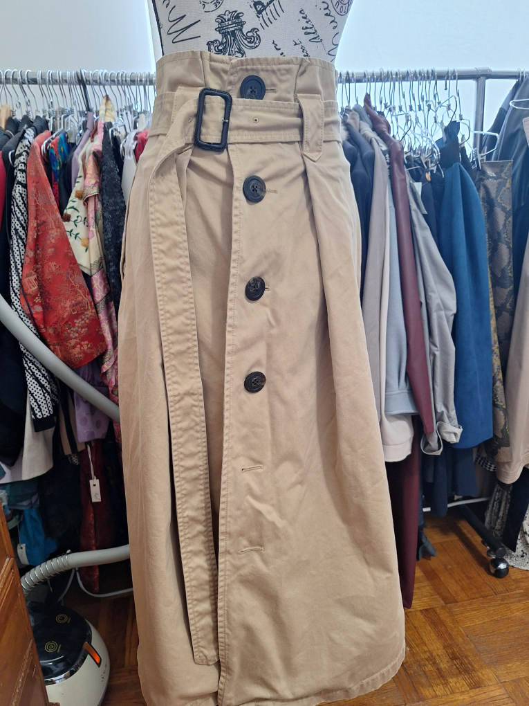 trench coat style khaki skirt