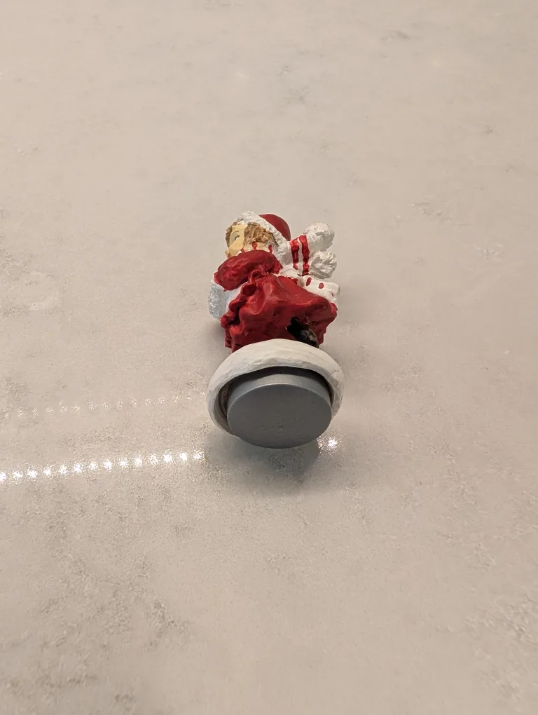 Santa's Skating Pond Wind-up Music Box With Skating Person image indicator(10)