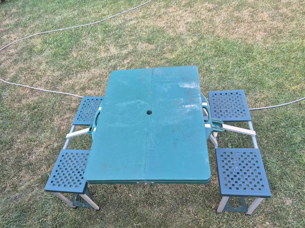 Folding Picnic Table with 4 Seats thumbnail