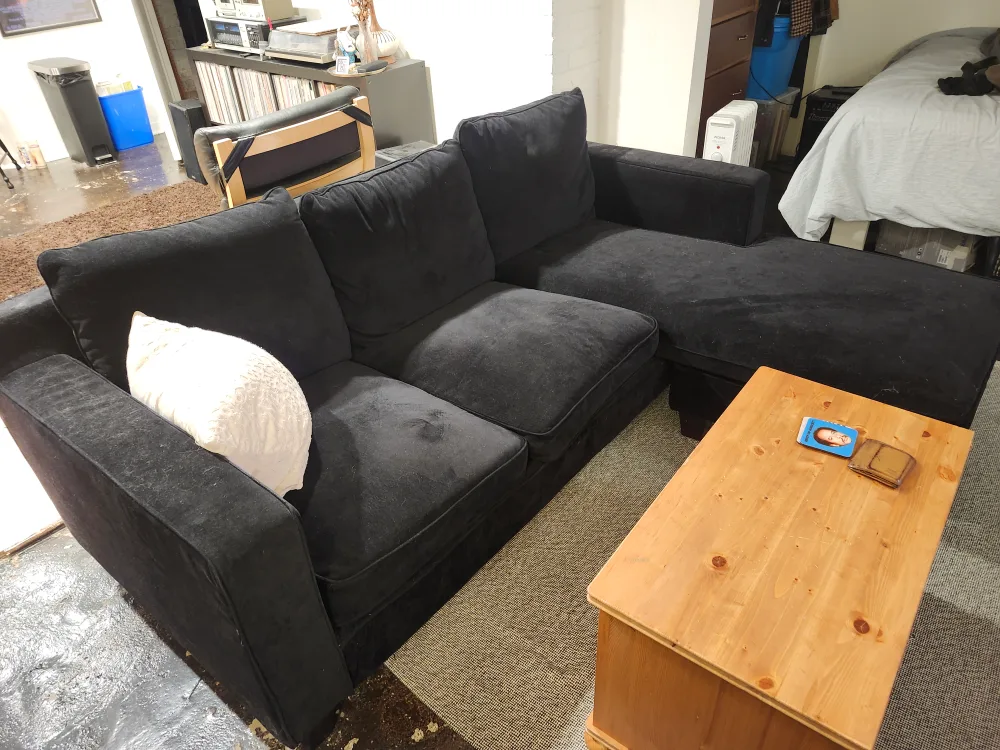 Black Sectional Sofa with Chaise Lounge thumbnail