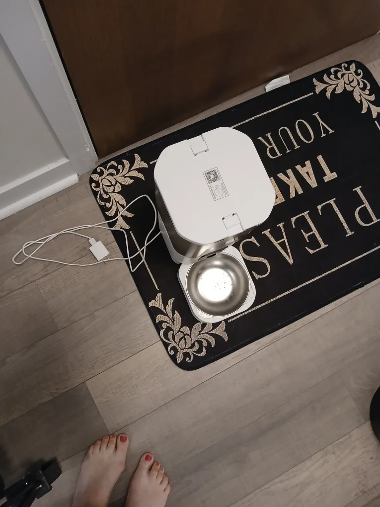 Frienlund Automatic Pet Feeder image indicator(3)