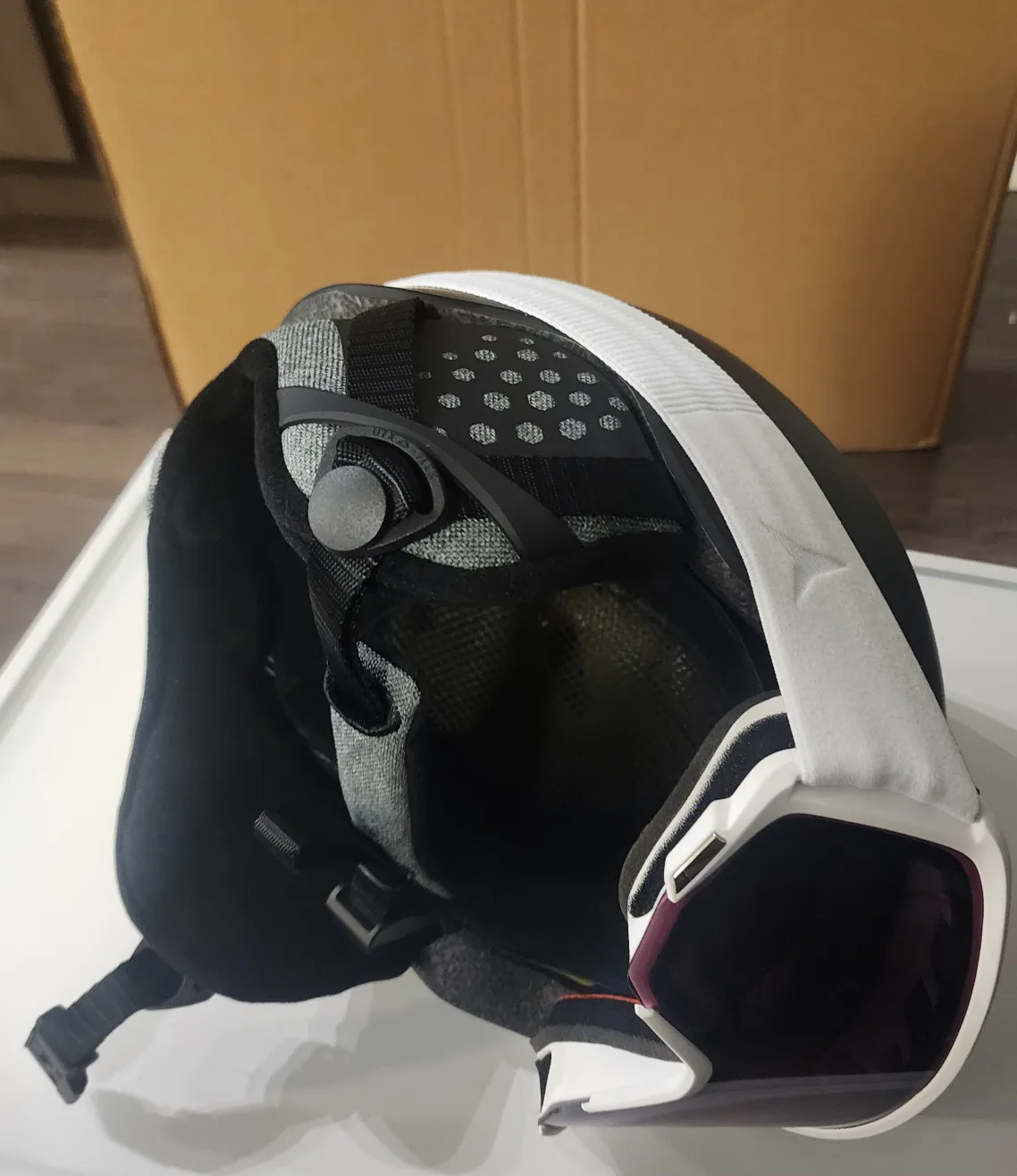 Anon Ski Helmet and Atomic Goggles image indicator(2)