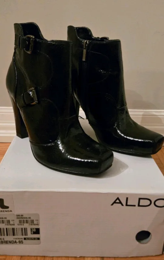 Aldo Imbrenda Black Ankle Boots - Size 8 thumbnail