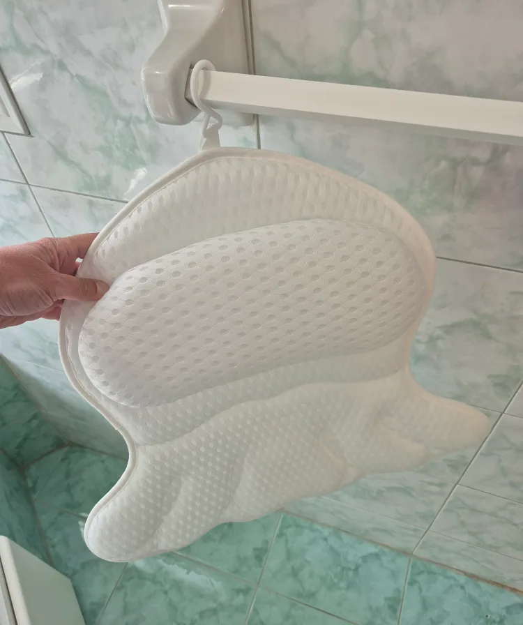 Bathtub Pillow thumbnail