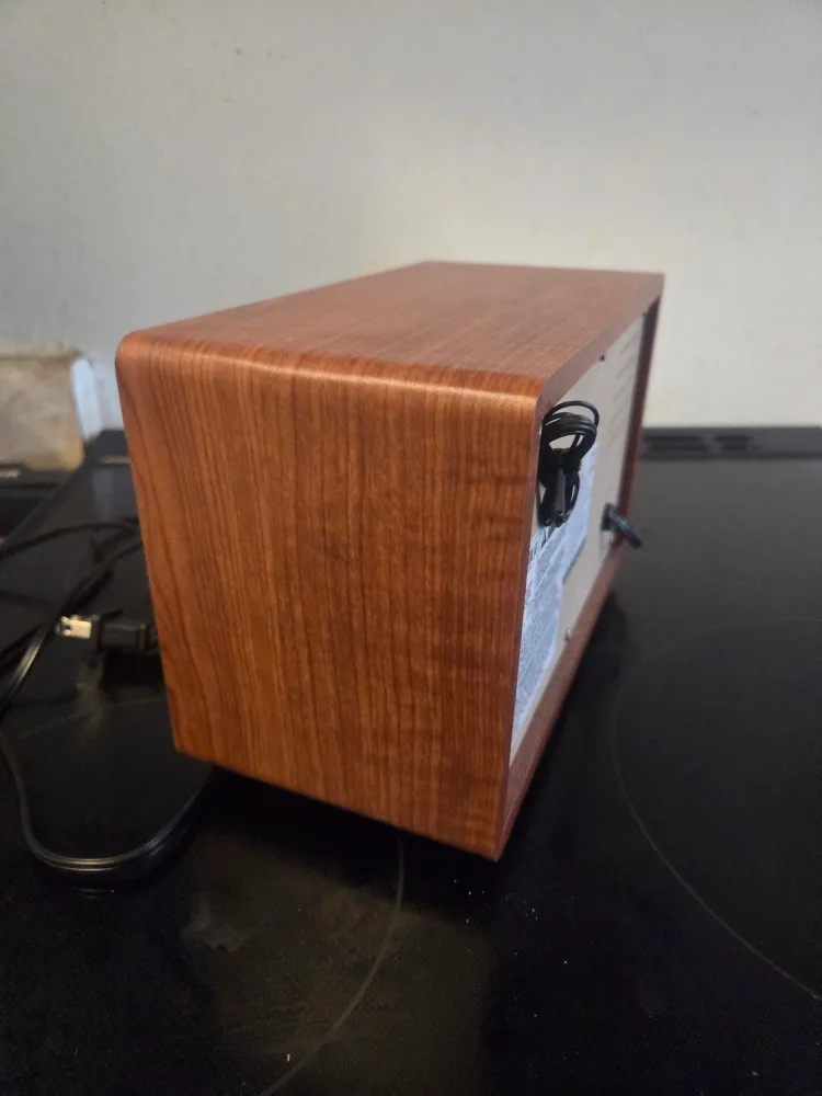 Victrola Retro Wood Radio Bluetooth image indicator(2)