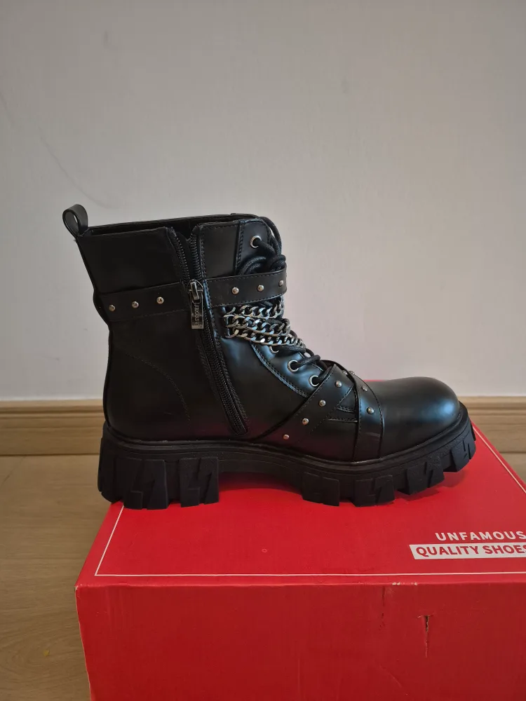 Jeossy Milan Black Chain Platform Boots image indicator(3)