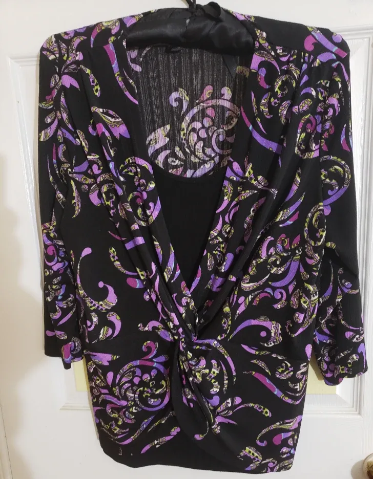 🇨🇦Allison Daley Black & Purple Floral Top fit size 16 thumbnail