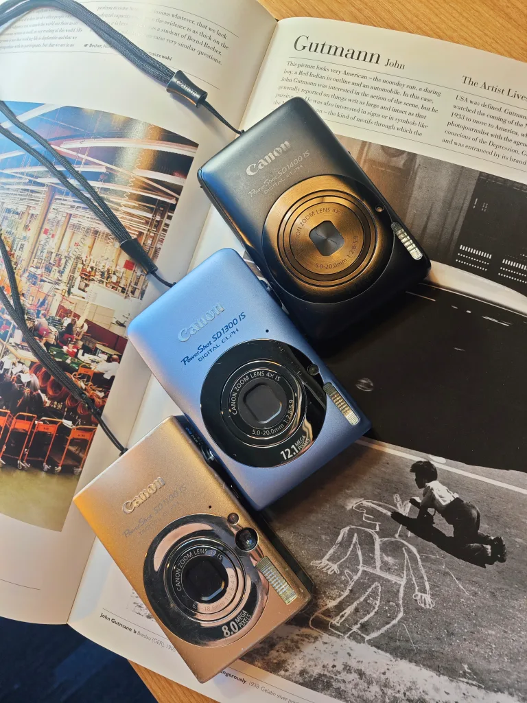 Canon PowerShot SD1400 IS, SD1300 IS, SD1100 IS thumbnail