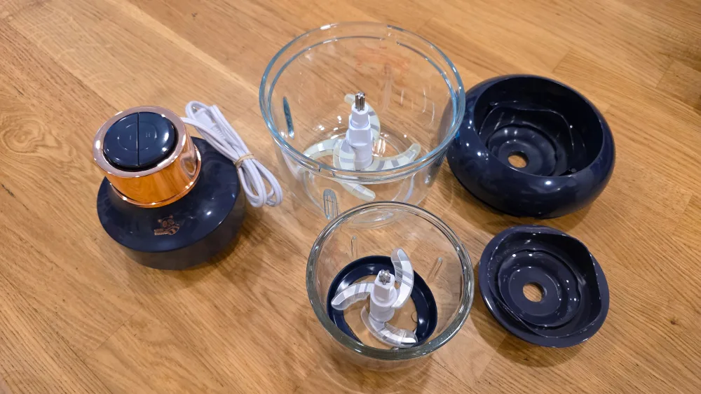 Little Raccoon Food Chopper - Like New! image indicator(2)