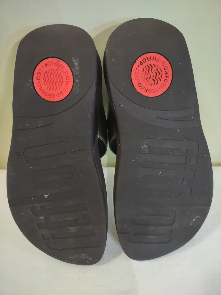 Fitflop A68-012 US 7 Sandals image indicator(7)