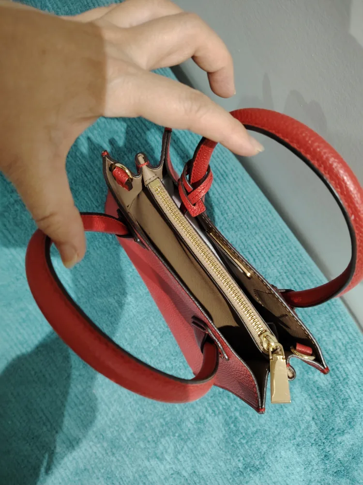 Michael Kors Red Leather Handbag image indicator(7)