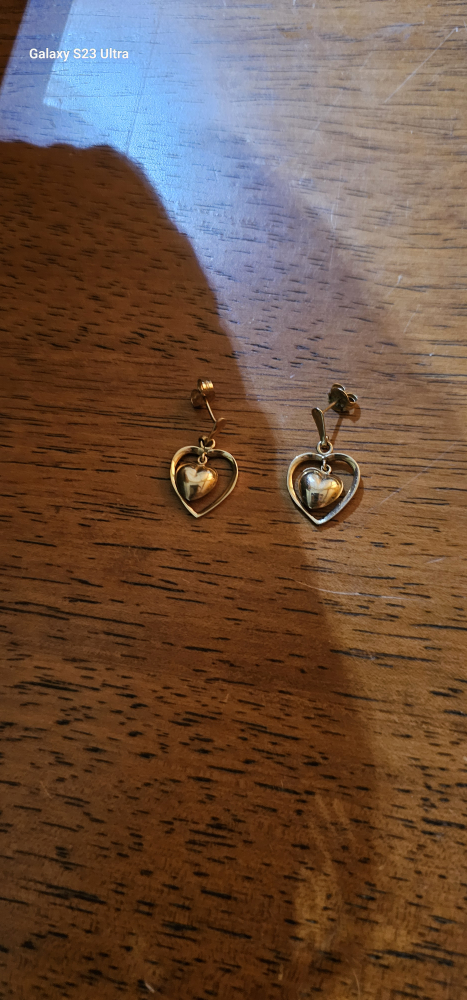 10k 2 Heart Dangle Earrings - photo 2