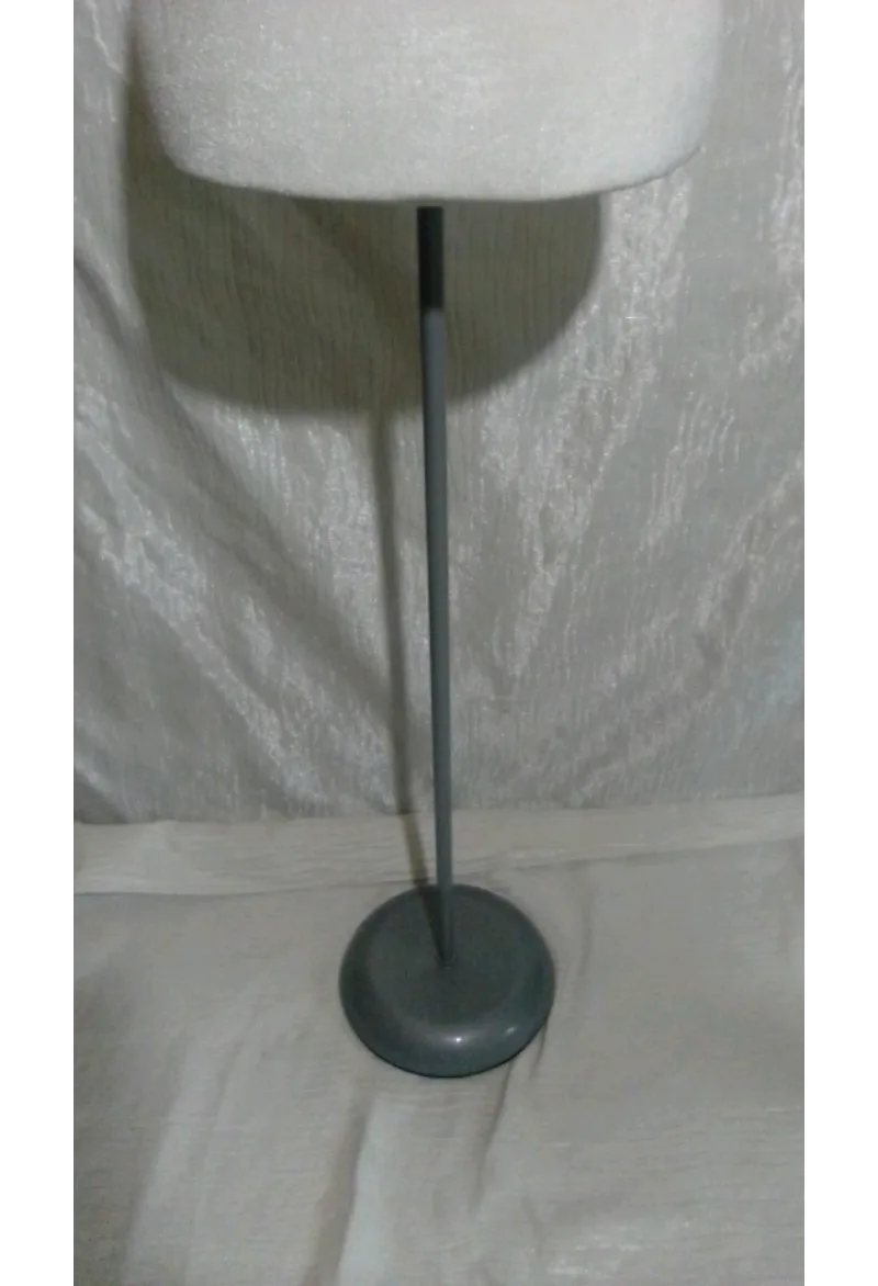 Torso Form Mannequin Display image indicator(3)