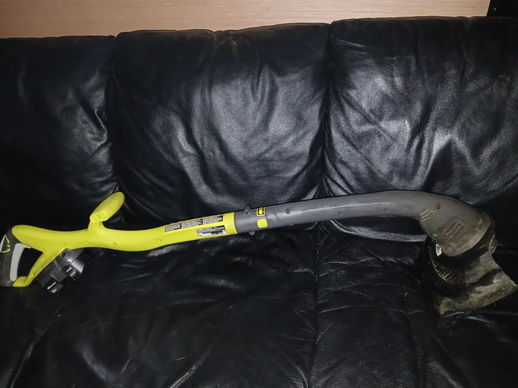 weed water ryobi thumbnail