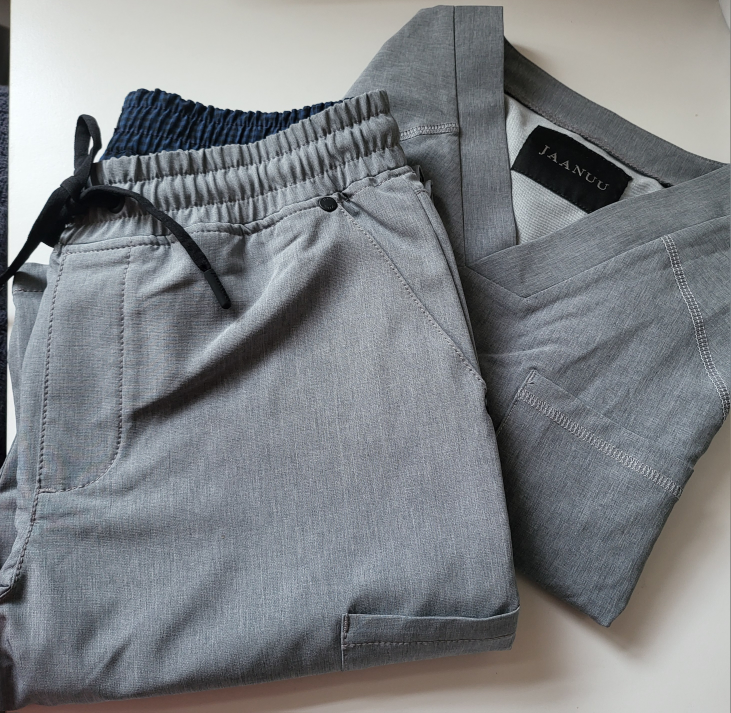 Jaanuu Men's Grey Scrub  set Size XS