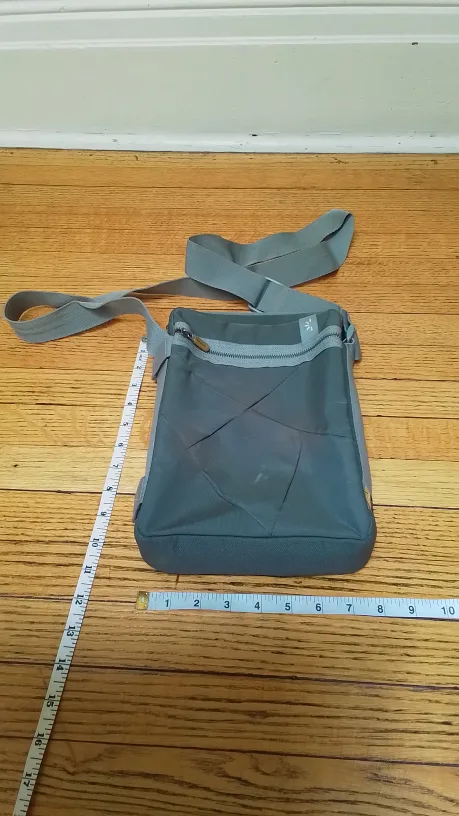 Case Logic Gray Shoulder Bag thumbnail