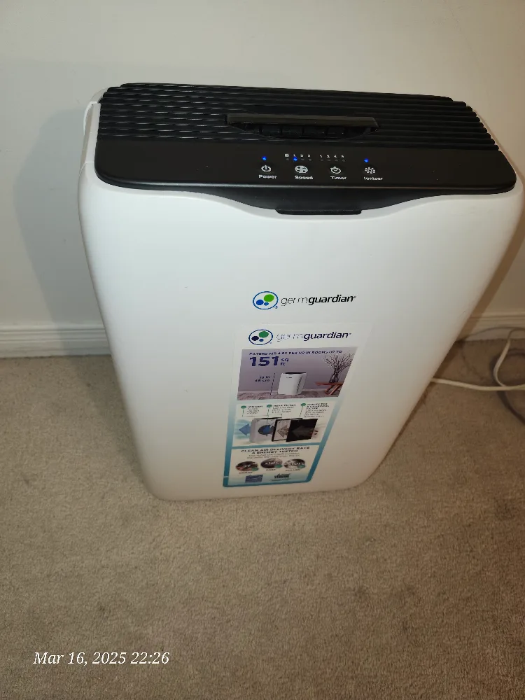 GermGuardian Air Purifier - Filters 151 sq ft image indicator(4)