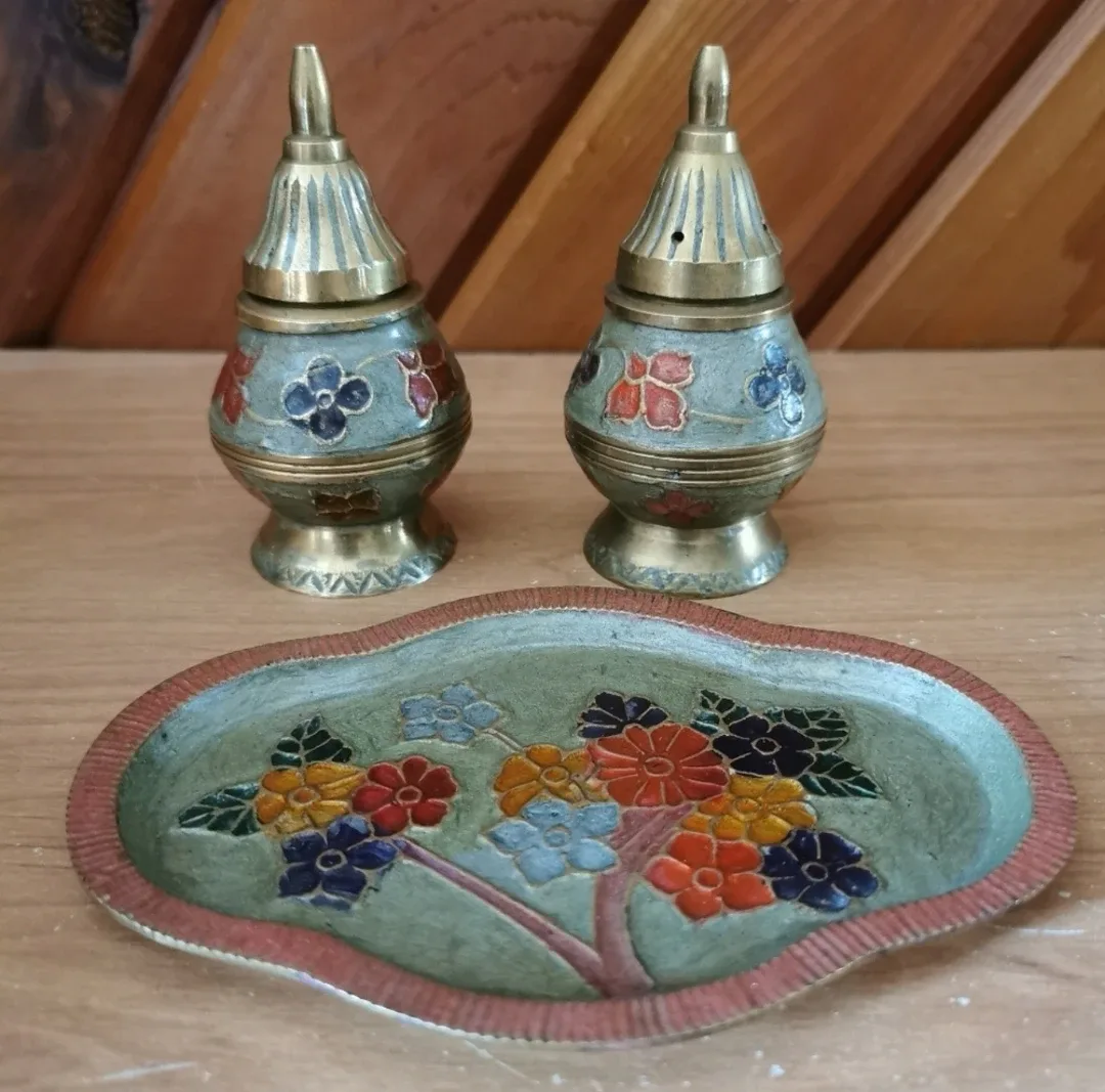 Brass Salt and Pepper Shakers with Tray thumbnail